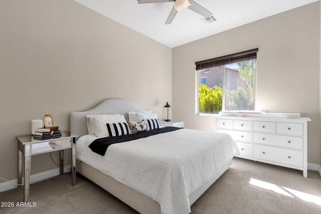 3807 E QUAIL Avenue, Phoenix, AZ 85050