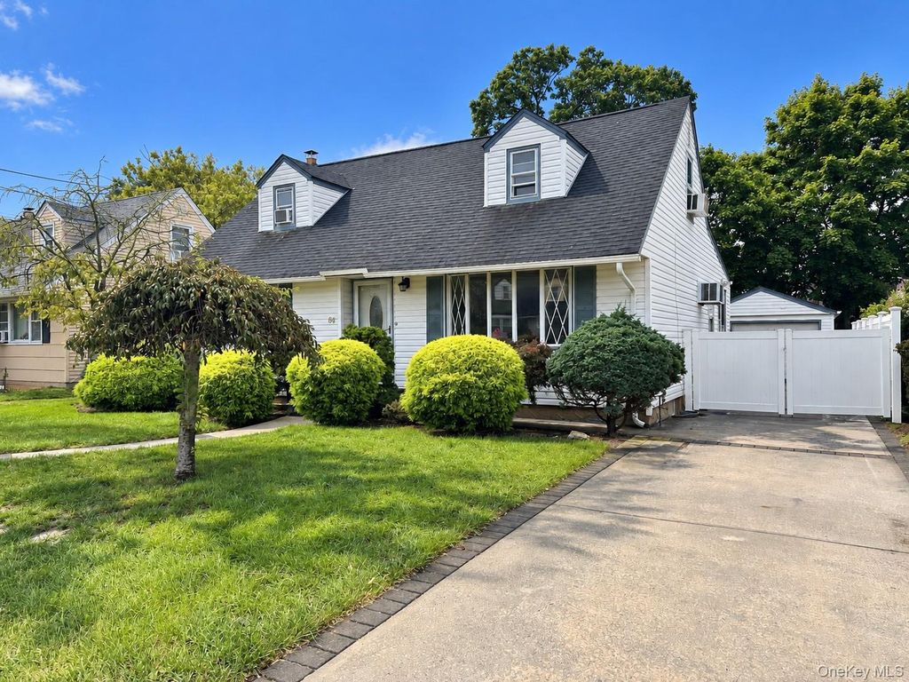 64 E Fenimore Street, Valley Stream, NY 11580 — exterior