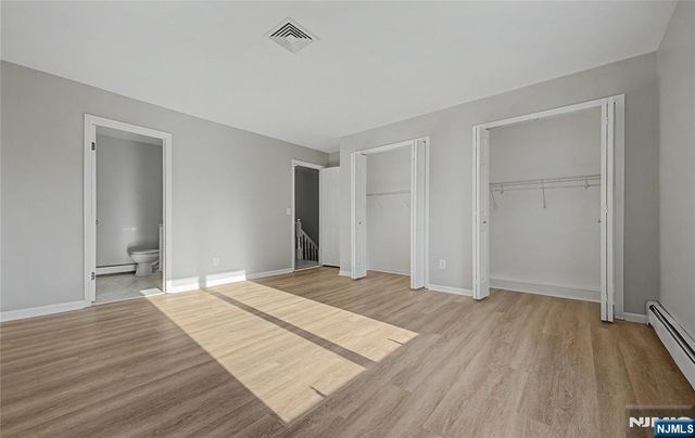 22 Flynn Place, Wayne, NJ 07470