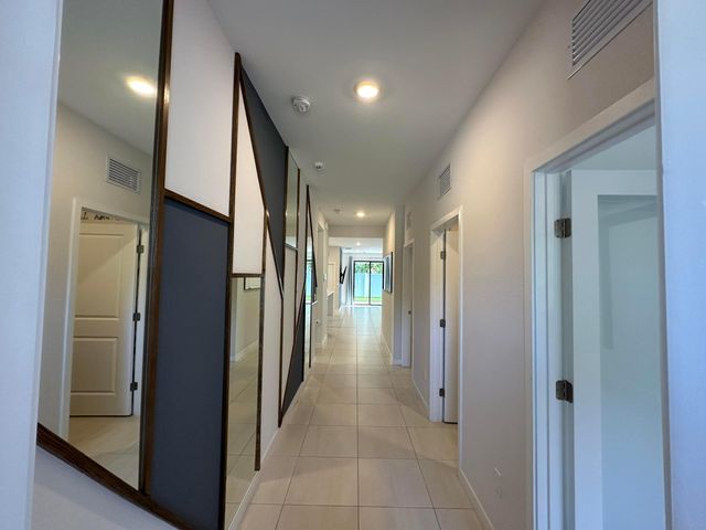 7078 Rockwood Road, Jupiter, FL 33458