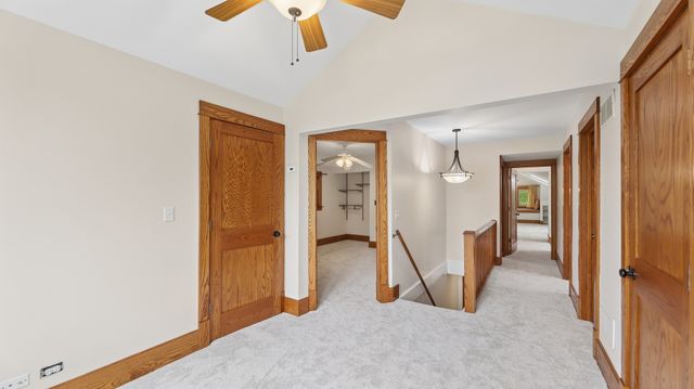 407 N Pine Avenue, Arlington Heights, IL 60004