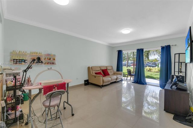 17101 NW 57th Avenue 110, Miami Gardens, FL 33055