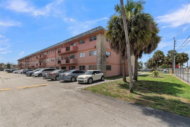 17101 NW 57th Avenue 110, Miami Gardens, FL 33055