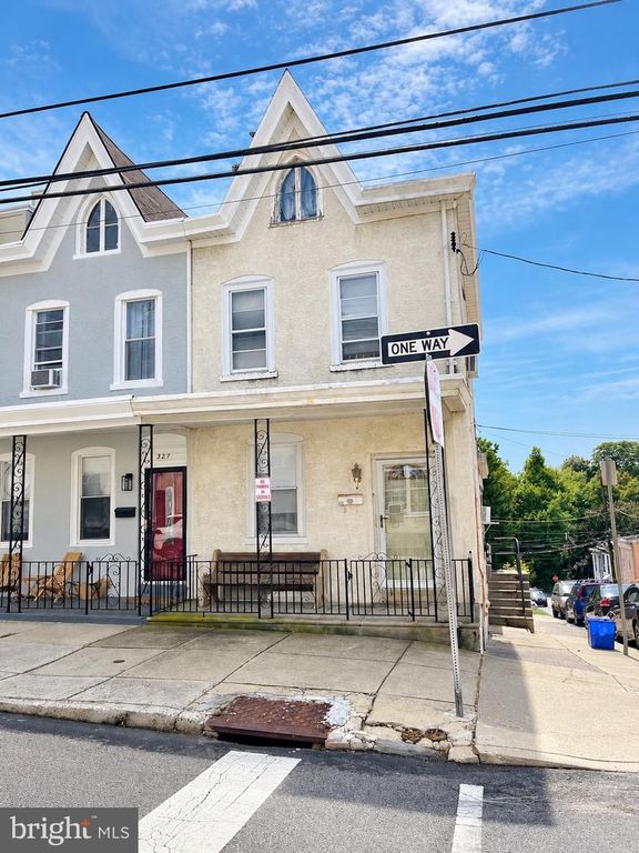 325 DELMAR ST, Philadelphia, PA 19128