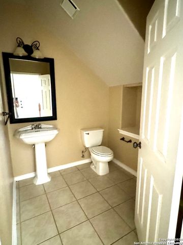 1218 Cresswell, San Antonio, TX 78258