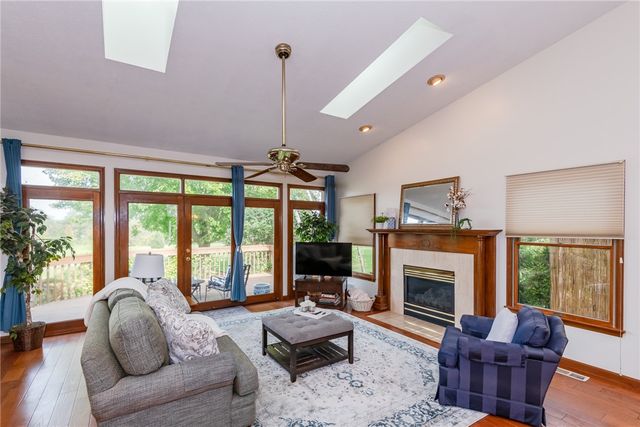 30 Heatherglen Court, Springboro, OH 45066