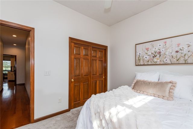 30 Heatherglen Court, Springboro, OH 45066