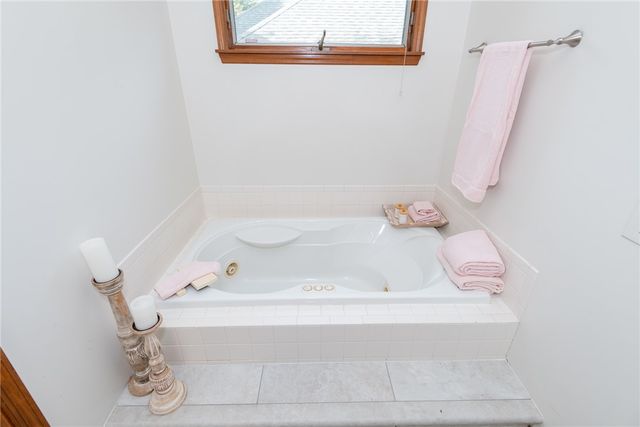 30 Heatherglen Court, Springboro, OH 45066
