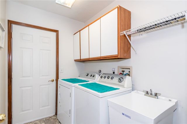 30 Heatherglen Court, Springboro, OH 45066