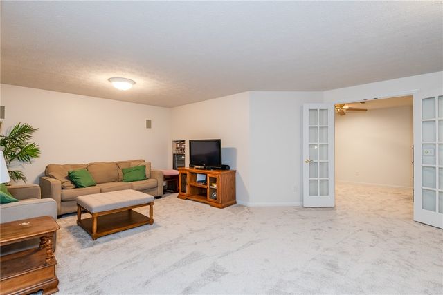 30 Heatherglen Court, Springboro, OH 45066