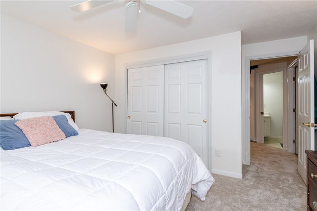 30 Heatherglen Court, Springboro, OH 45066