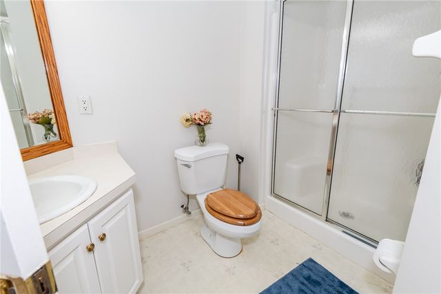 30 Heatherglen Court, Springboro, OH 45066