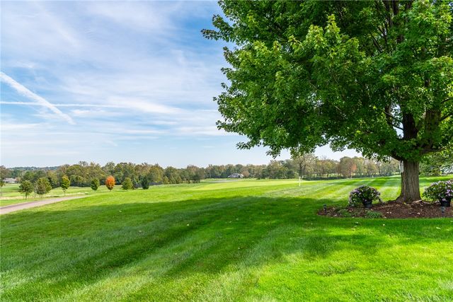 30 Heatherglen Court, Springboro, OH 45066