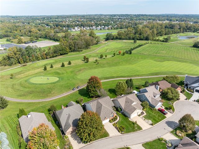 30 Heatherglen Court, Springboro, OH 45066