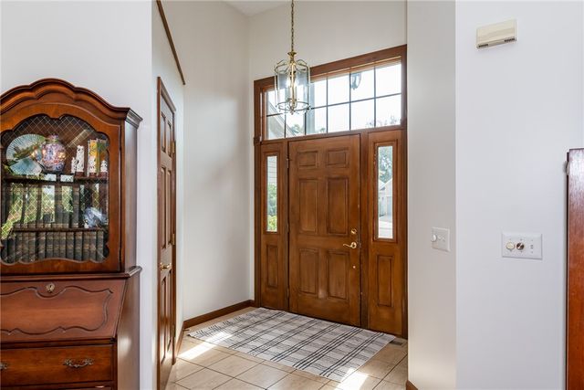 30 Heatherglen Court, Springboro, OH 45066