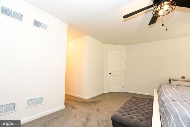 5202 MOUNTAINVIEW DR, Harrisburg, PA 17112