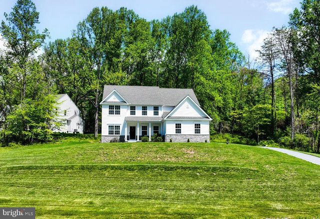 5202 MOUNTAINVIEW DR, Harrisburg, PA 17112