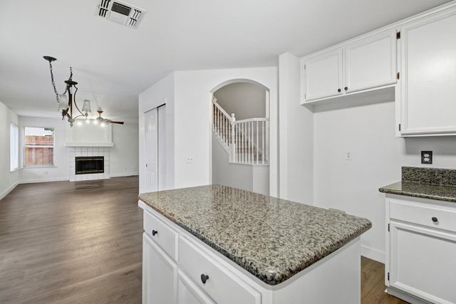 9247 Palmerson Dr, Antelope, CA 95843