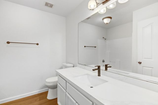 9247 Palmerson Dr, Antelope, CA 95843