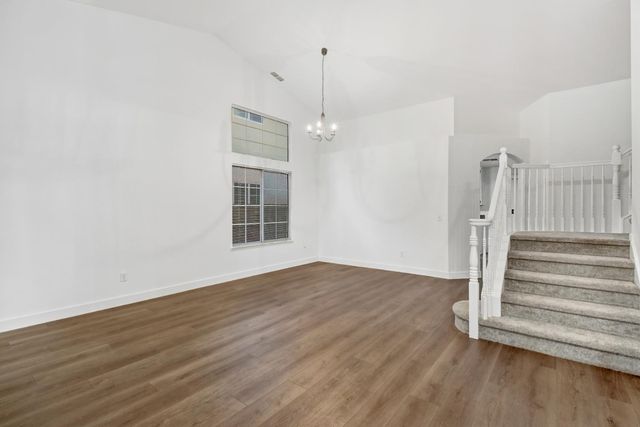 9247 Palmerson Dr, Antelope, CA 95843