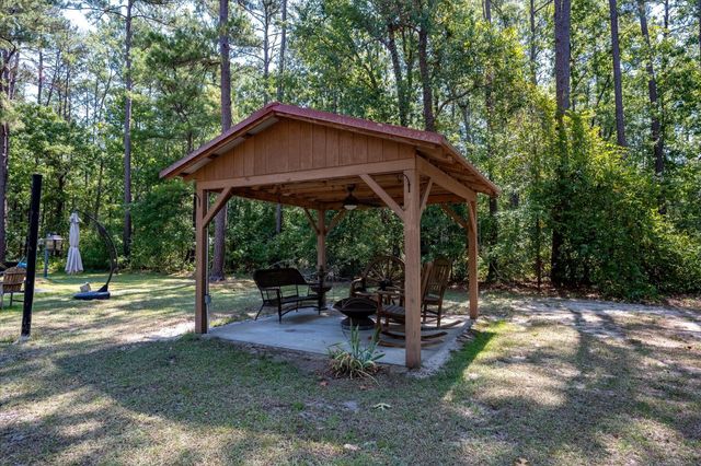 650 Cromwell Lane, Walterboro, SC 29488