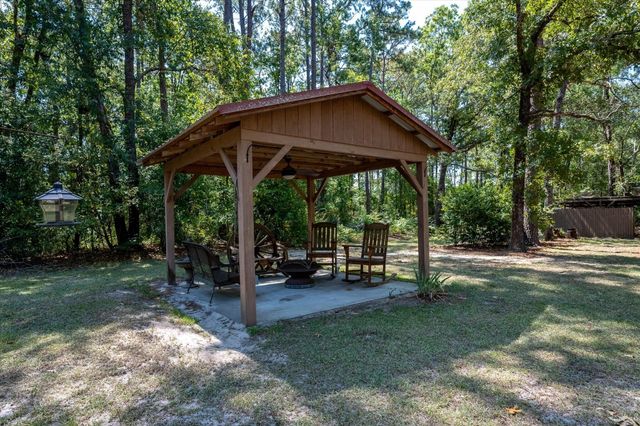 650 Cromwell Lane, Walterboro, SC 29488