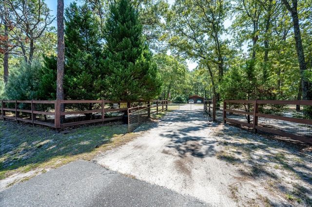 650 Cromwell Lane, Walterboro, SC 29488