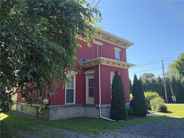 68 Cayuga St Street, Seneca Falls, NY 13148