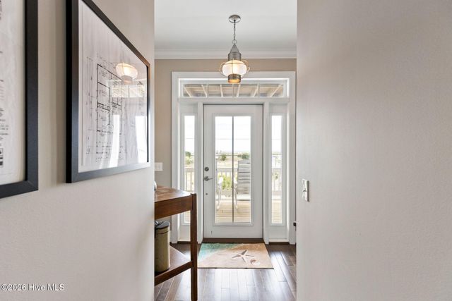1401 Carolina Beach Avenue N, Carolina Beach, NC 28428