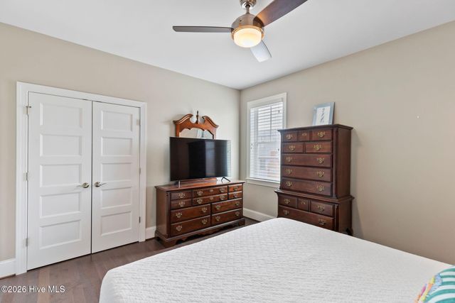 1401 Carolina Beach Avenue N, Carolina Beach, NC 28428