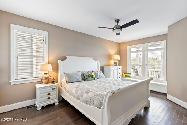 1401 Carolina Beach Avenue N, Carolina Beach, NC 28428