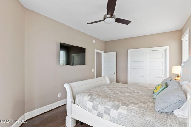 1401 Carolina Beach Avenue N, Carolina Beach, NC 28428