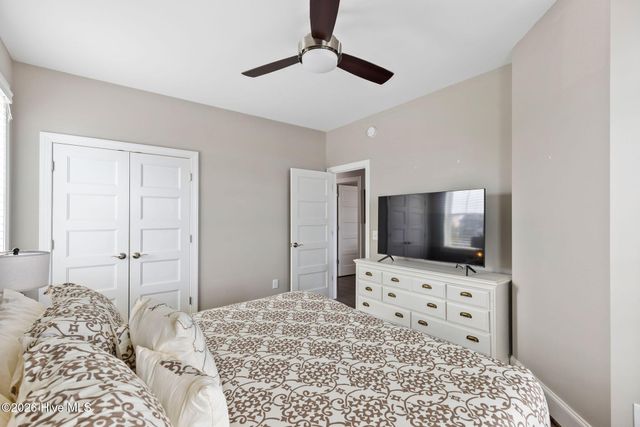 1401 Carolina Beach Avenue N, Carolina Beach, NC 28428