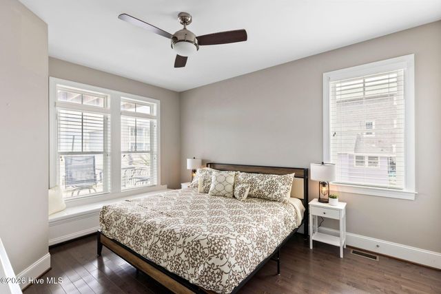 1401 Carolina Beach Avenue N, Carolina Beach, NC 28428