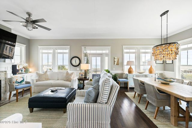 1401 Carolina Beach Avenue N, Carolina Beach, NC 28428