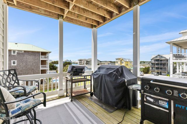 1401 Carolina Beach Avenue N, Carolina Beach, NC 28428