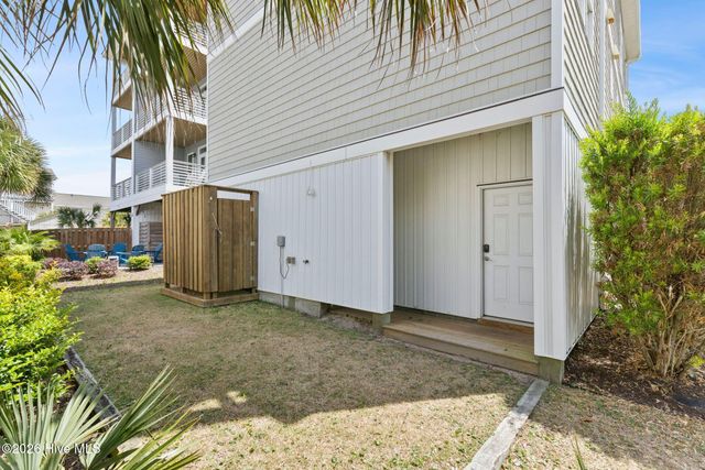 1401 Carolina Beach Avenue N, Carolina Beach, NC 28428