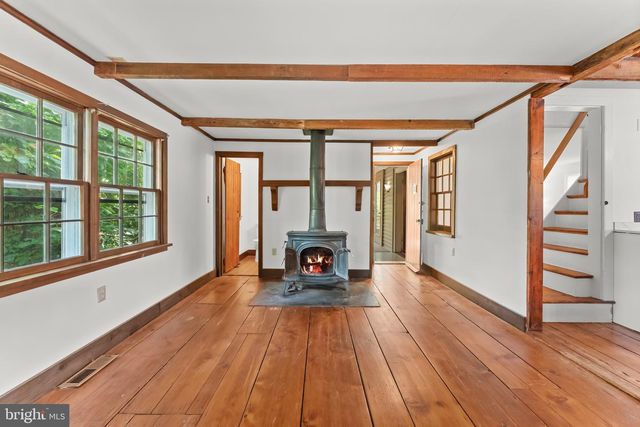 40 S CANAL ST, Yardley, PA 19067