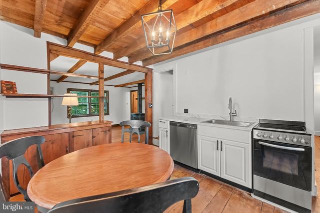 40 S CANAL ST, Yardley, PA 19067