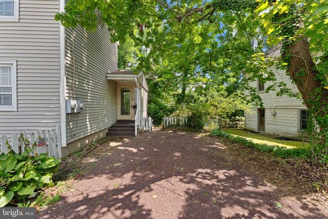40 S CANAL ST, Yardley, PA 19067