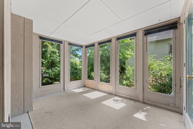 40 S CANAL ST, Yardley, PA 19067