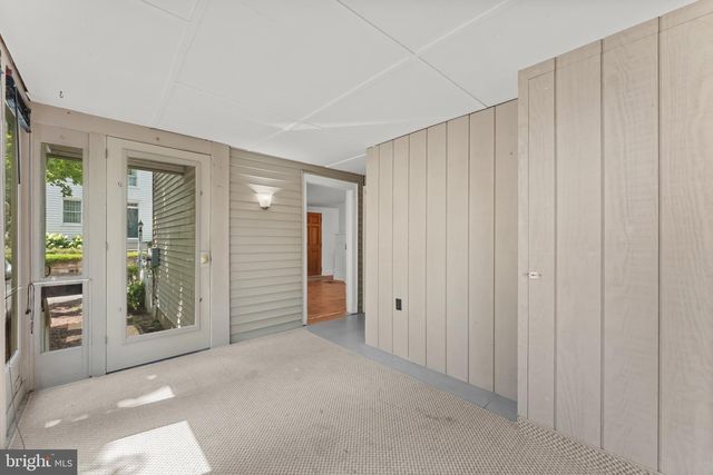 40 S CANAL ST, Yardley, PA 19067