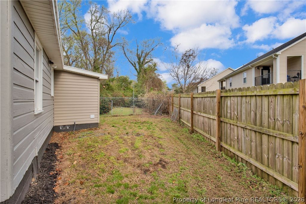326 Hawley Lane, Fayetteville, NC 28301 — photo 24