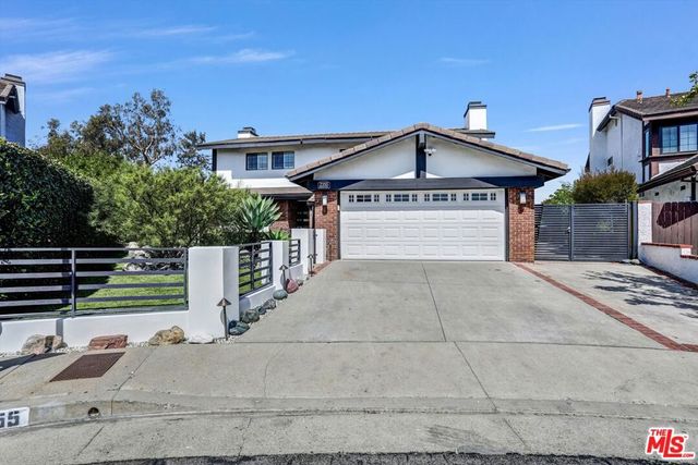 2355 Branden Street, Los Angeles, CA 90026