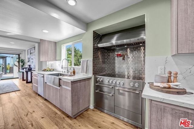 2355 Branden Street, Los Angeles, CA 90026