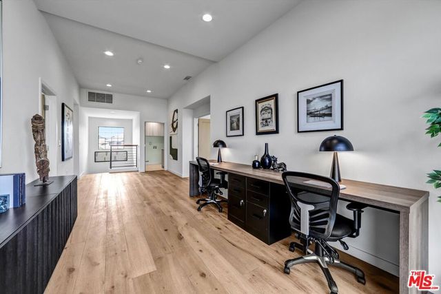 2355 Branden Street, Los Angeles, CA 90026