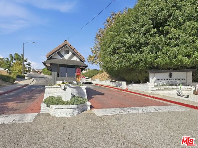 2355 Branden Street, Los Angeles, CA 90026