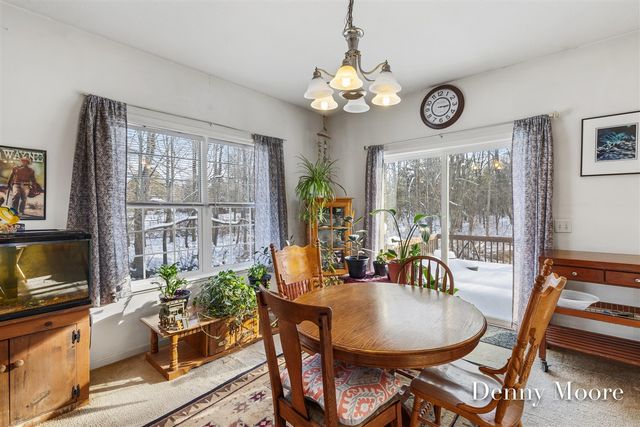 516 131st Avenue, Wayland, MI 49348