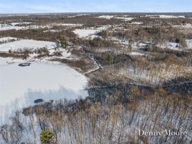 516 131st Avenue, Wayland, MI 49348