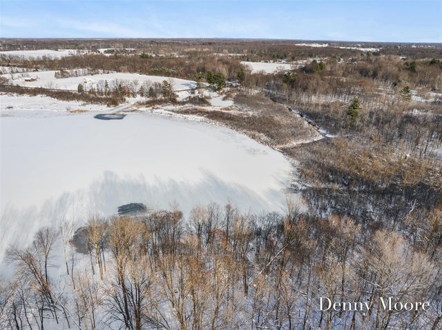 516 131st Avenue, Wayland, MI 49348